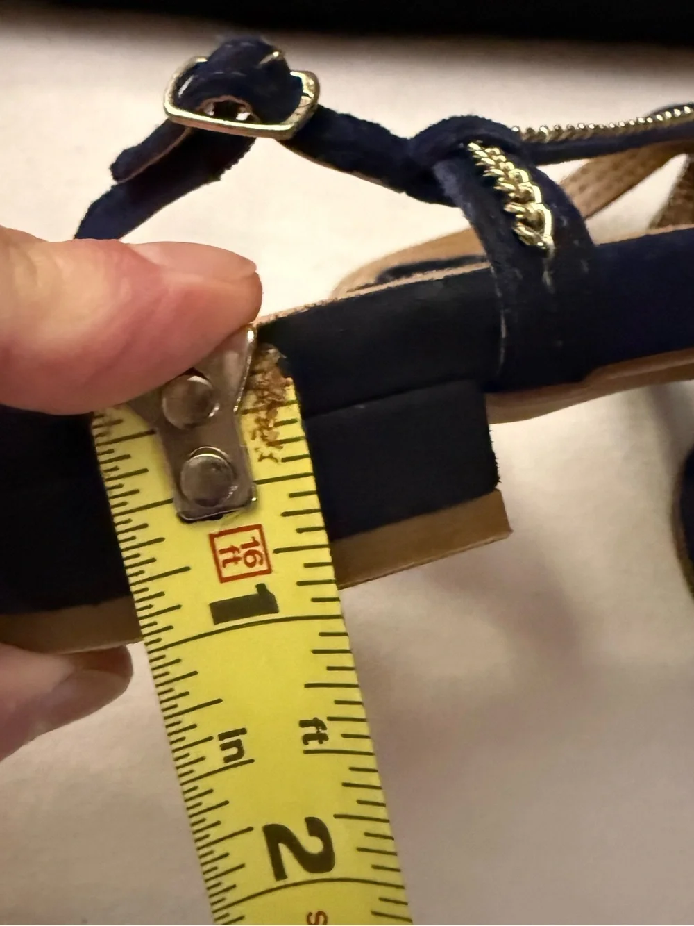 VGUC Aerosols Royal Blue Women's Comfy Sandals w/Gold Chain Accents Women’s 7.5